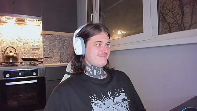 Snapshot of _torfin_ chatting on December 13, 2024, 10:45 pm torfin online show from December 13, 2024, 10:45 pm