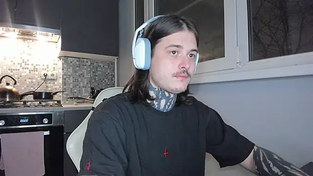 Snapshot of _torfin_ chatting on December 24, 2024, 10:06 pm torfin online show from December 24, 2024, 10:06 pm