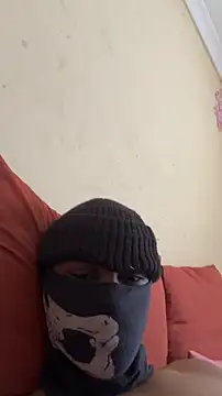 StallionPiper12 online show from December 14, 2025, 9:14 am