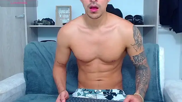 Tristan-bm online show from September 17, 2025, 12:40 pm