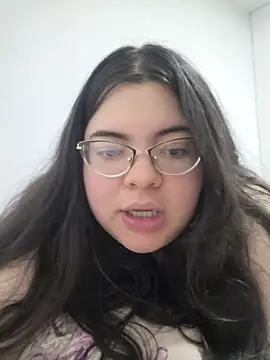 Aria Fullbuster online show from April 27, 2026, 2:26 pm