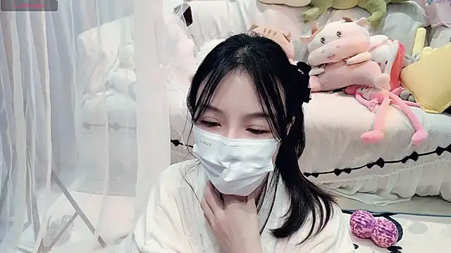 AKiKi711 online show from March 7, 2026, 2:47 pm