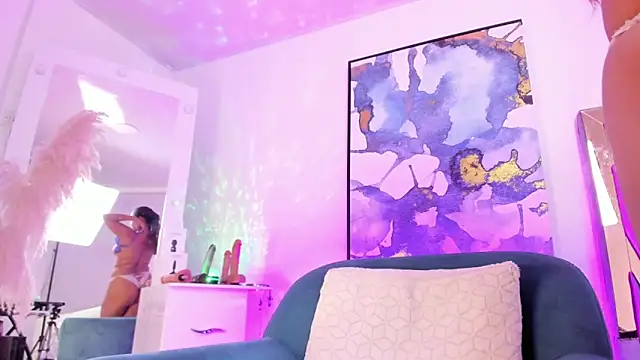 Danna Ramiirez online show from February 10, 2025, 7:07 pm