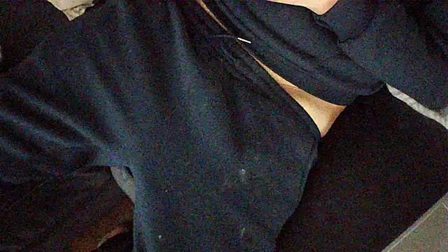 kiksnap-meistro5 online show from February 27, 2026, 6:19 pm