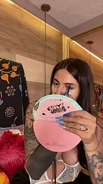 Cori Paige online show from December 15, 2025, 10:25 pm