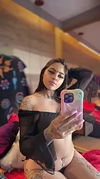 Cori Paige online show from January 11, 2026, 4:17 am