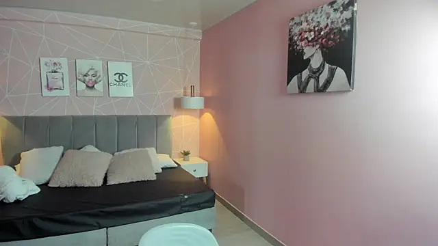 zara  sweet online show from October 27, 2025, 1:26 pm