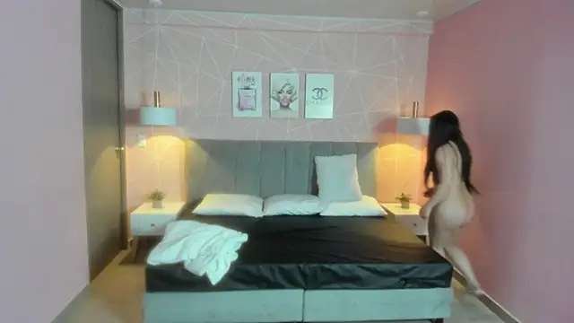 Snapshot of zara__sweet chatting on May 9, 2026, 3:50 pm zara sweet online show from May 9, 2026, 3:50 pm