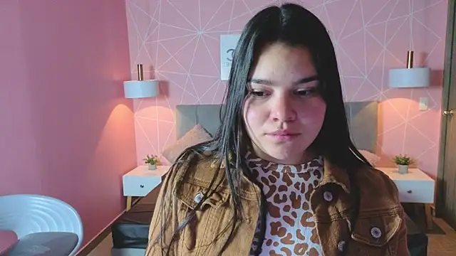 Snapshot of zara__sweet chatting on May 20, 2026, 1:28 pm zara sweet online show from May 20, 2026, 1:28 pm