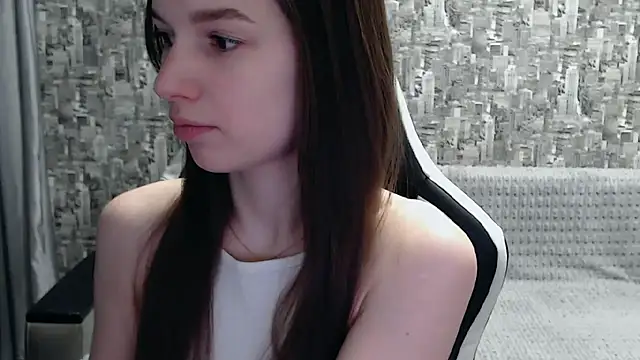 Snapshot of MissMiaCutie chatting on March 1, 2025, 12:56 pm MissMiaCutie online show from March 1, 2025, 12:56 pm