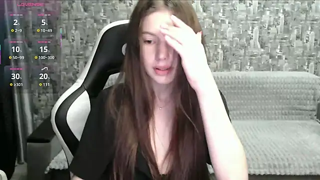Snapshot of MissMiaCutie chatting on October 11, 2025, 8:24 am MissMiaCutie online show from October 11, 2025, 8:24 am