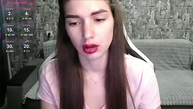 Snapshot of MissMiaCutie chatting on October 15, 2025, 10:26 am MissMiaCutie online show from October 15, 2025, 10:26 am