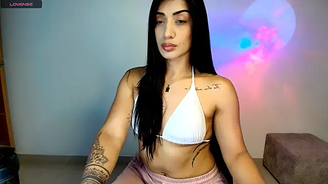 Dannawells online show from March 29, 2026, 11:05 pm