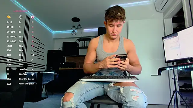 ChristianLevine  online show from March 21, 2025, 1:24 am