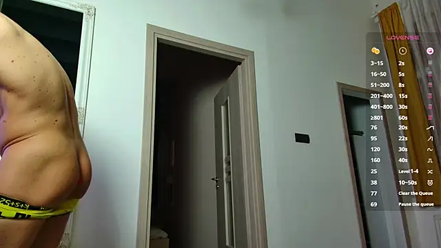 ChristianLevine  online show from September 23, 2025, 6:16 am