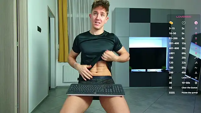 ChristianLevine  online show from September 25, 2025, 7:06 pm