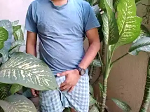 Vickyy 001 online show from December 14, 2025, 9:58 am