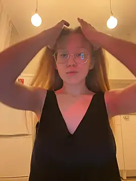 Eva Weyne online show from January 2, 2025, 3:40 pm