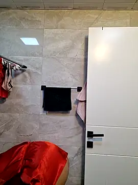 Esmertarcinim online show from March 8, 2025, 12:09 pm