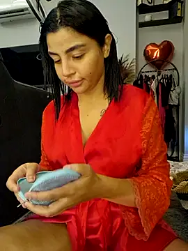 Esmertarcinim online show from September 15, 2025, 3:34 pm