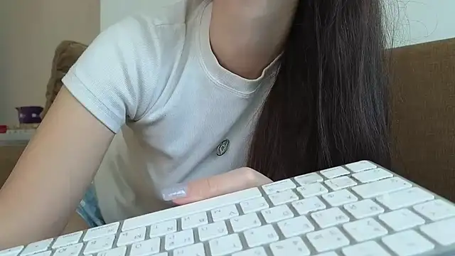 Mr-and-Mrs-Smith online show from January 18, 2026, 9:13 am