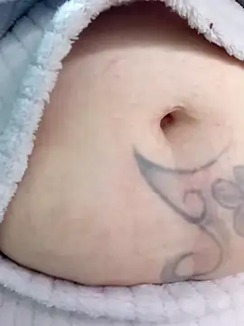 irinamaux online show from March 21, 2026, 4:06 am