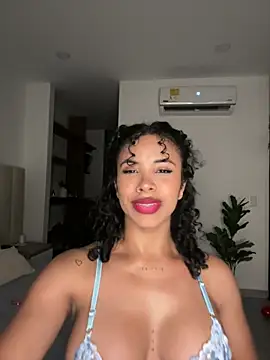 Brunettexio online show from February 15, 2025, 10:21 pm