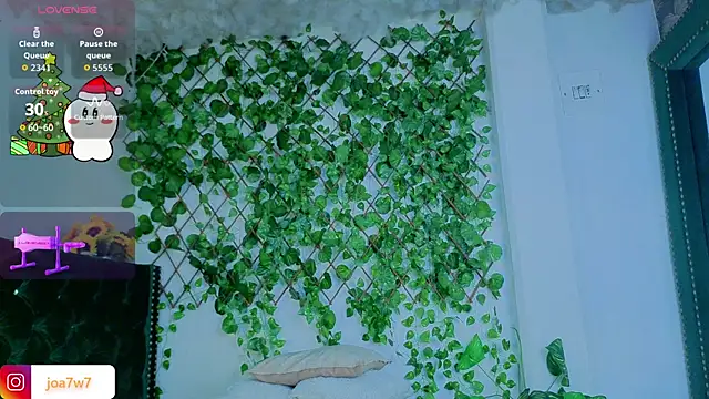 Snapshot of Levii_Ackermann chatting on December 18, 2025, 5:52 pm Levii Ackermann online show from December 18, 2025, 5:52 pm