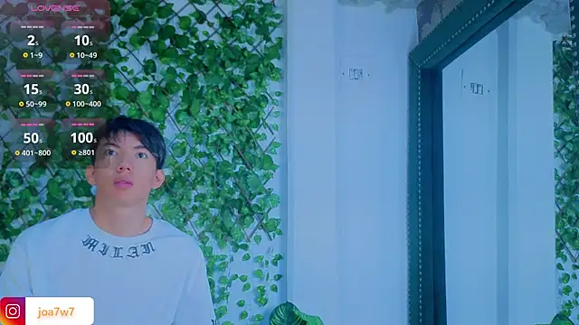 Snapshot of Levii_Ackermann chatting on January 8, 2026, 1:57 pm Levii Ackermann online show from January 8, 2026, 1:57 pm