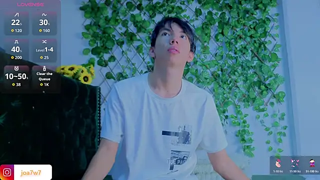 Snapshot of Levii_Ackermann chatting on February 10, 2026, 2:21 pm Levii Ackermann online show from February 10, 2026, 2:21 pm