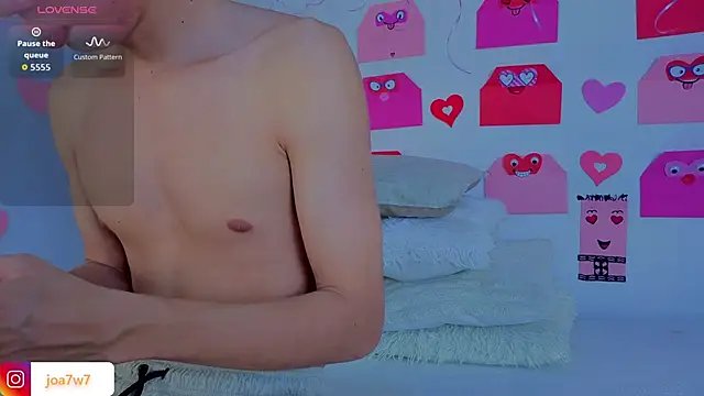 Snapshot of Levii_Ackermann chatting on February 13, 2026, 2:24 pm Levii Ackermann online show from February 13, 2026, 2:24 pm