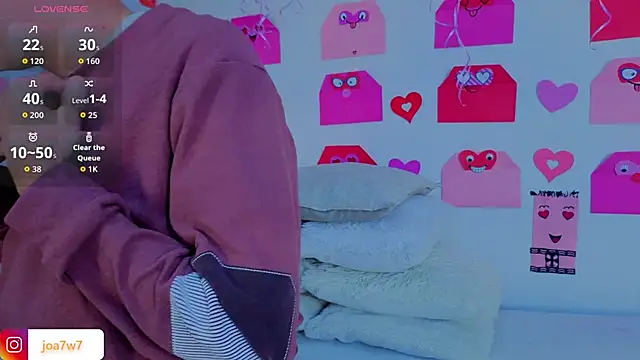 Snapshot of Levii_Ackermann chatting on February 14, 2026, 2:25 pm Levii Ackermann online show from February 14, 2026, 2:25 pm