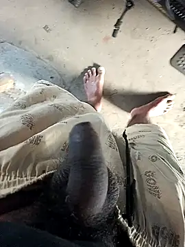 Snapshot of mr_slim_body chatting on January 22, 2025, 1:53 am mr slim body online show from January 22, 2025, 1:53 am