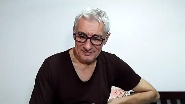 BIGUNCUTHARDCOCK online show from February 3, 2026, 2:53 am