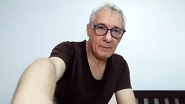 BIGUNCUTHARDCOCK online show from February 12, 2026, 2:06 am