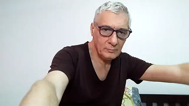 BIGUNCUTHARDCOCK online show from March 6, 2026, 1:24 am