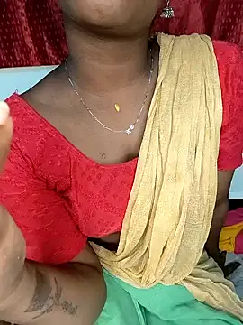 Snapshot of tamilachi4u chatting on January 2, 2025, 4:46 pm tamilachi4u online show from January 2, 2025, 4:46 pm