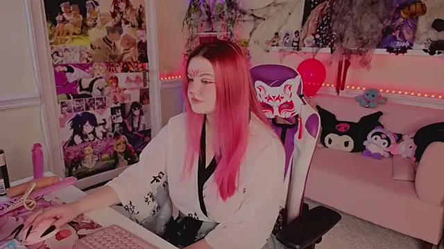 Unholy Lady online show from October 28, 2025, 6:17 am