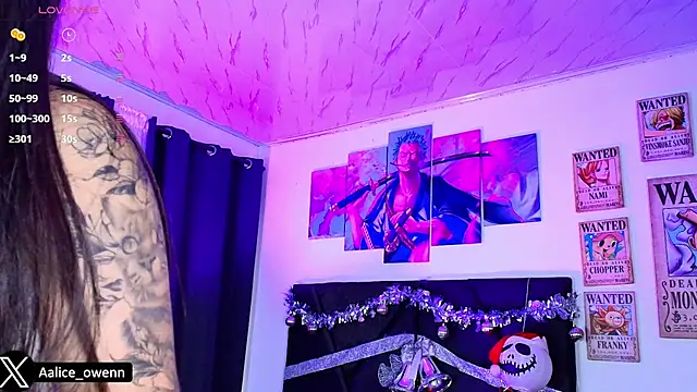 Aliceowenn online show from December 16, 2025, 9:09 pm