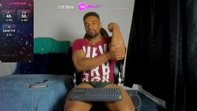 estebanlobo- online show from February 23, 2025, 4:13 pm