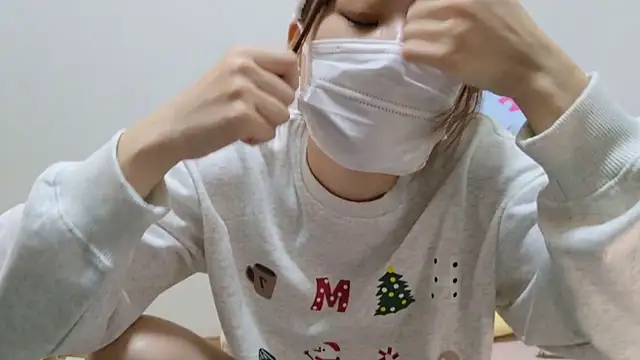 hi---chan- online show from December 16, 2024, 9:20 pm