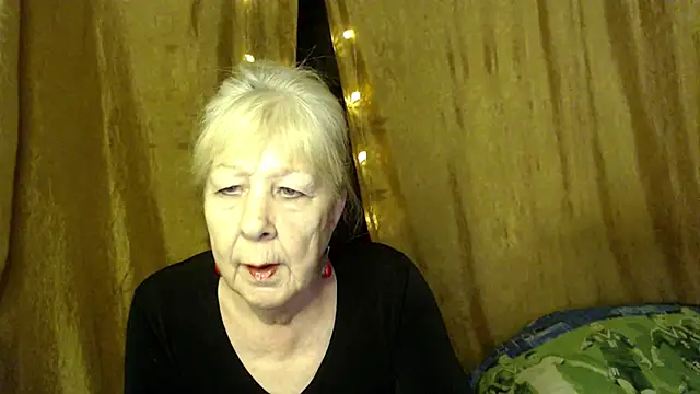 Snapshot of _Estelitta_5 chatting on January 18, 2025, 9:02 am  Estelitta 5 online show from January 18, 2025, 9:02 am