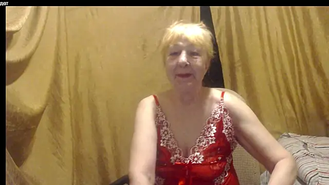Snapshot of _Estelitta_5 chatting on November 30, 2025, 6:23 pm Estelitta 5 online show from November 30, 2025, 6:23 pm