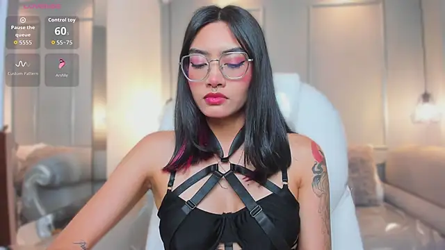 AzuraKindong online show from February 25, 2026, 7:23 pm