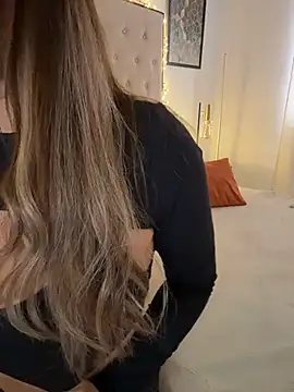 ChristyAdair online show from January 8, 2026, 9:33 am