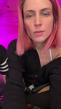 Snapshot of DanaeJustine chatting on February 6, 2026, 5:27 pm DanaeJustine online show from February 6, 2026, 5:27 pm