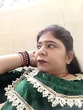 Husnpari20 online show from February 5, 2026, 4:06 am