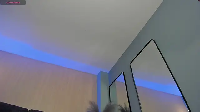 Snapshot of sarawinstone chatting on December 10, 2024, 11:08 pm sarawinstone online show from December 10, 2024, 11:08 pm