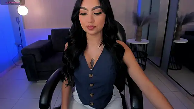 Snapshot of sarawinstone chatting on January 26, 2025, 11:28 am sarawinstone online show from January 26, 2025, 11:28 am