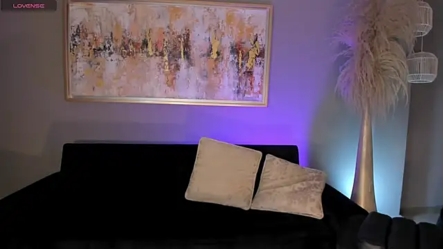 Snapshot of sarawinstone chatting on March 15, 2025, 8:43 pm sarawinstone online show from March 15, 2025, 8:43 pm